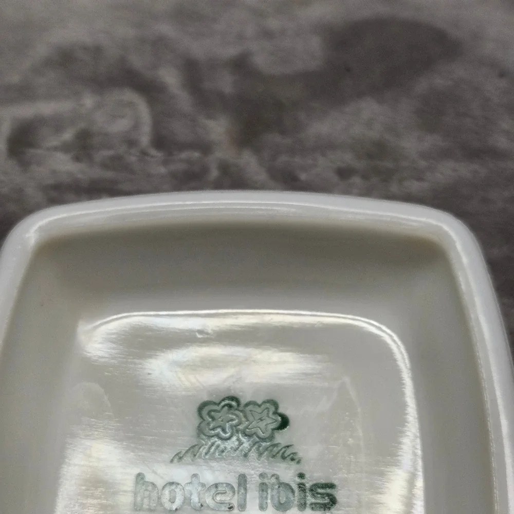 Vintage Hotel Ibis White Ceramic Square Trinket Dish Green Logo‎ Memorabilia